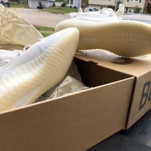 Adidas Yeezy Boost 350
